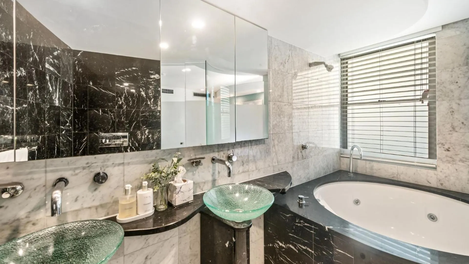 Sirocco 508 By G1 - Two Bedroom Beachfront Unit Mooloolaba Australie